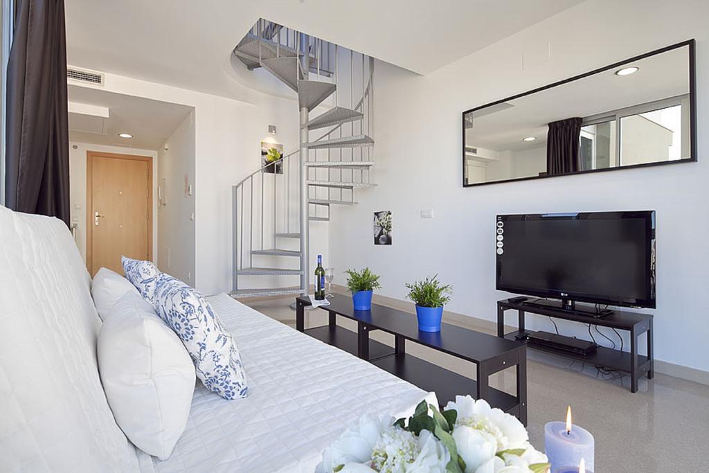 Charmsuites Paralel Barcelona Room photo