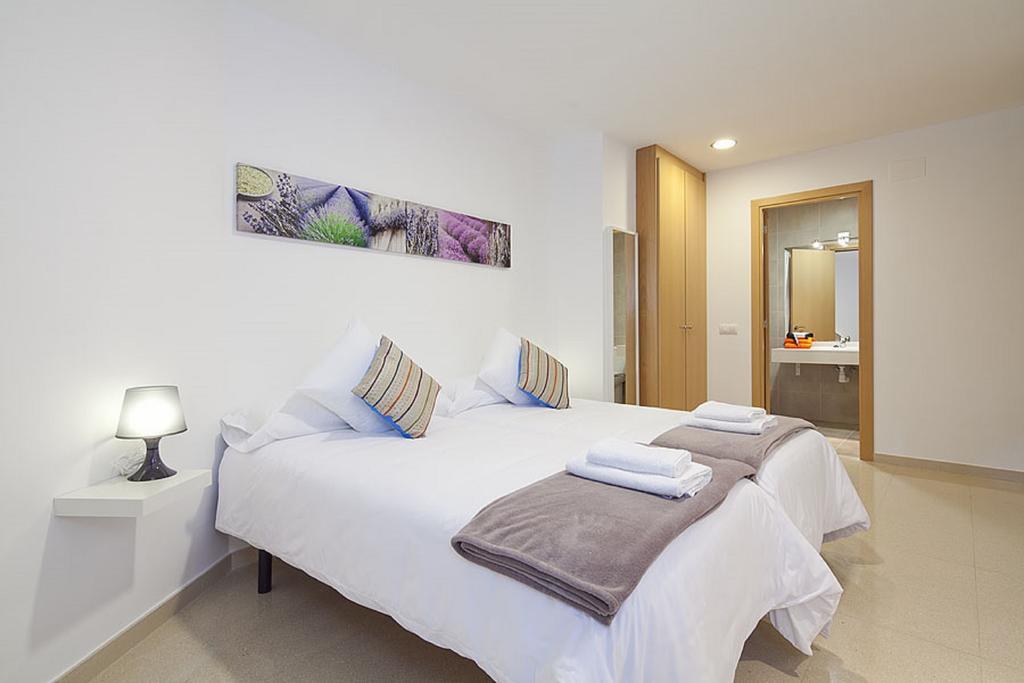 Charmsuites Paralel Barcelona Room photo