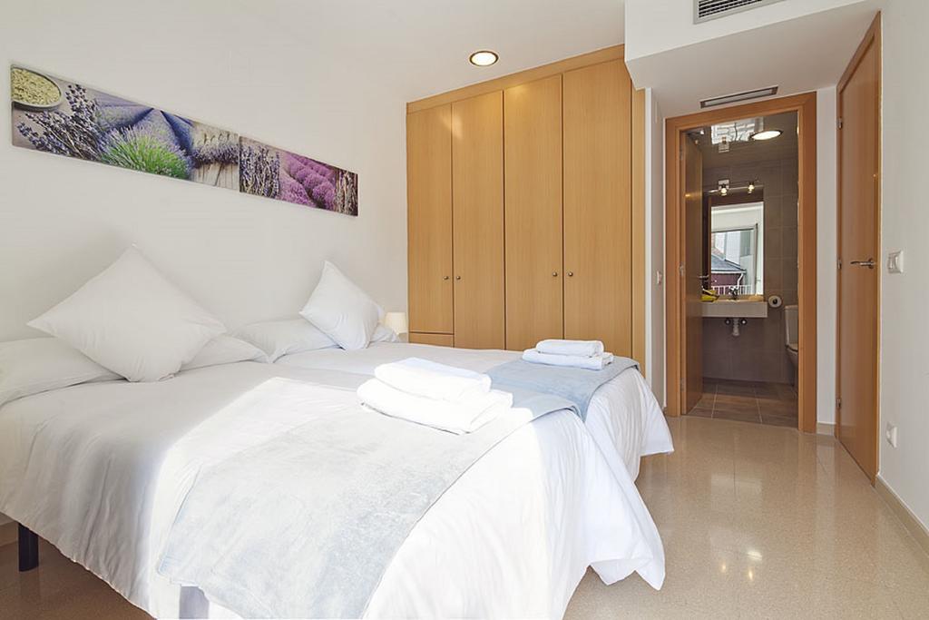 Charmsuites Paralel Barcelona Room photo
